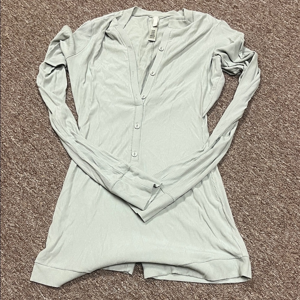 SKIMS Light Sage Ribbed Long-Sleeve Henley Pajama Top